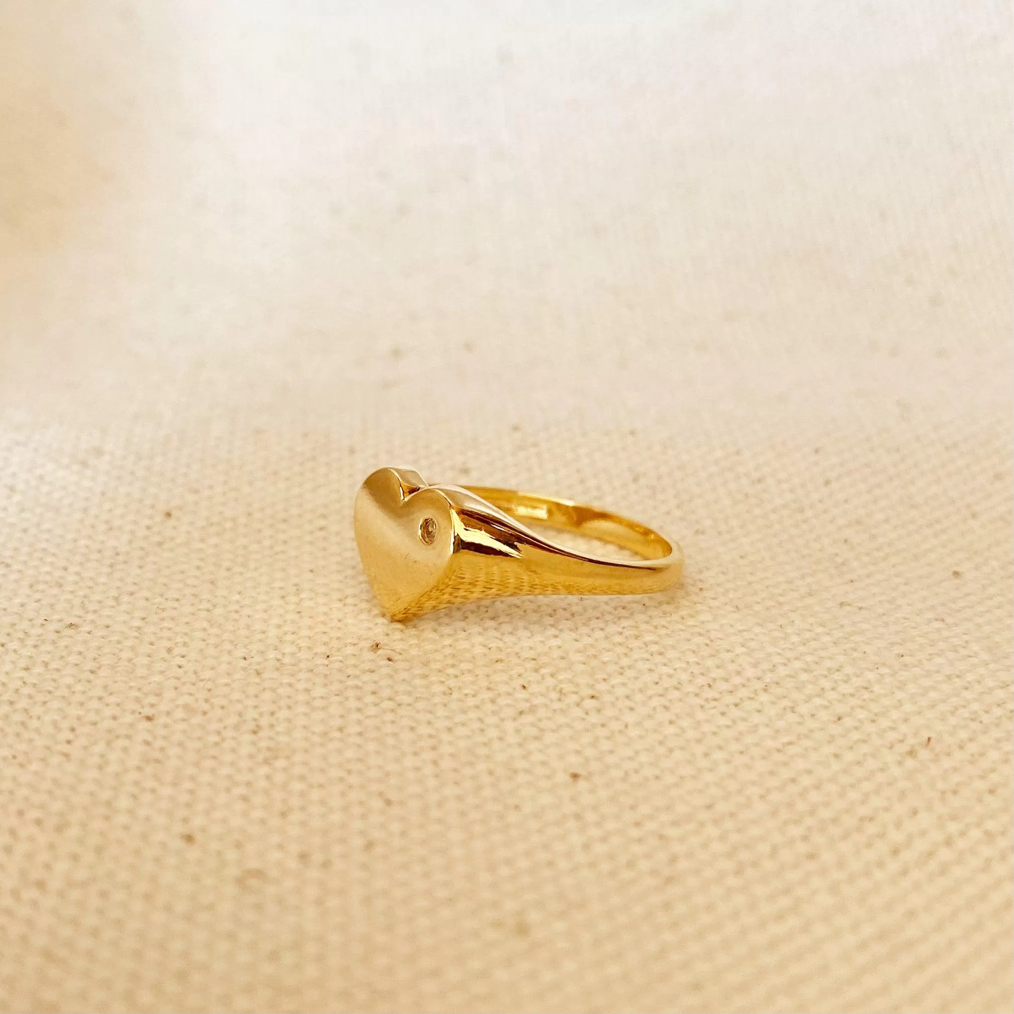 18k Gold Filled Heart Plate Top Ring