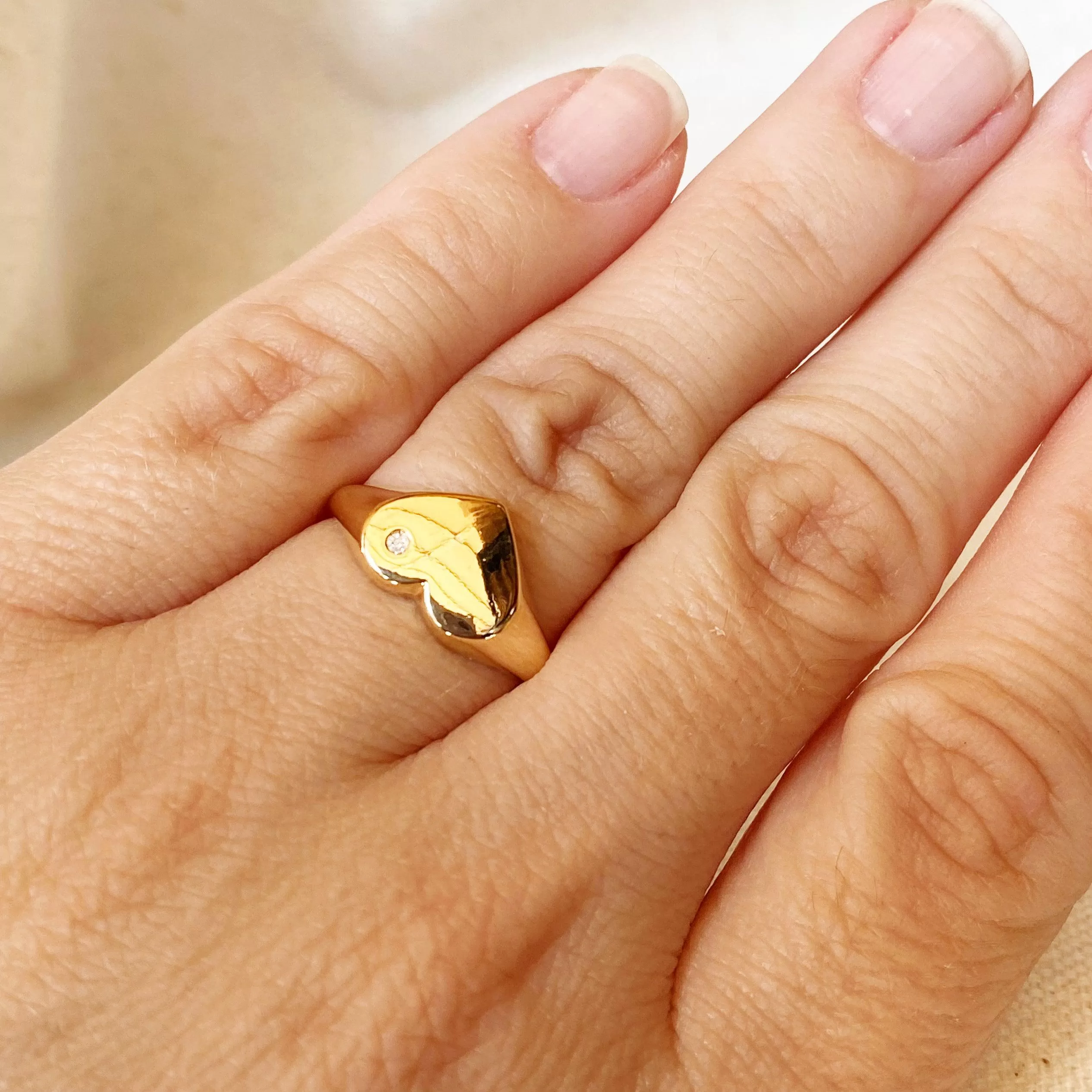 18k Gold Filled Heart Plate Top Ring