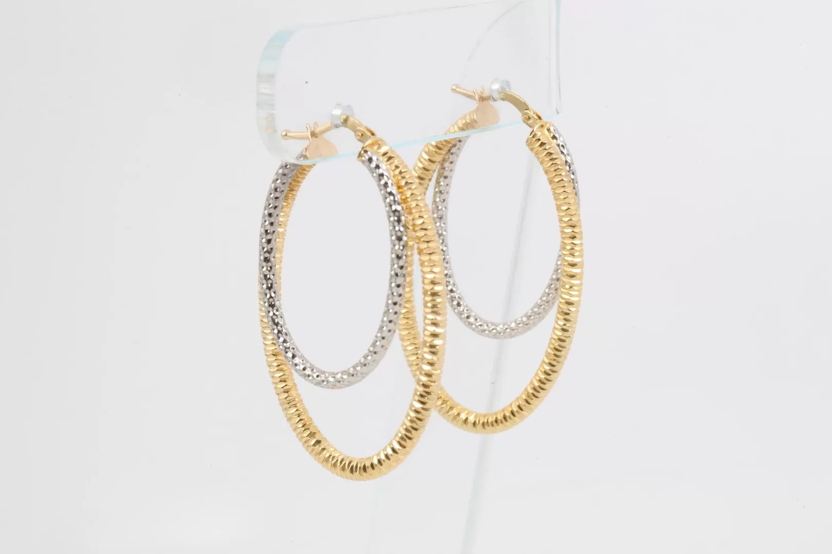 18k Two-Tone Gold Hoop Earrings (4.47g.)