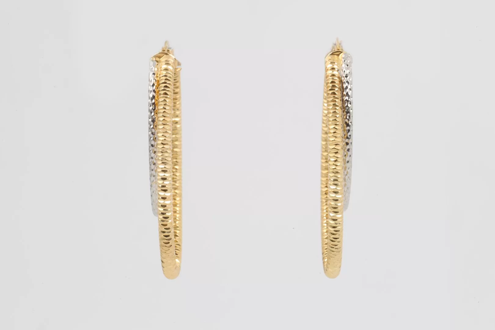 18k Two-Tone Gold Hoop Earrings (4.47g.)