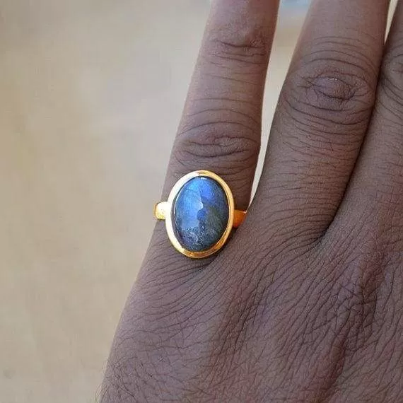 Blue Fire Labradorite gold ring, 14k yellow gold Labradorite ring