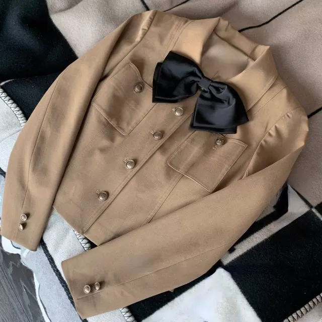 Button-Down Jacket With Bow And Turn-Down Collar