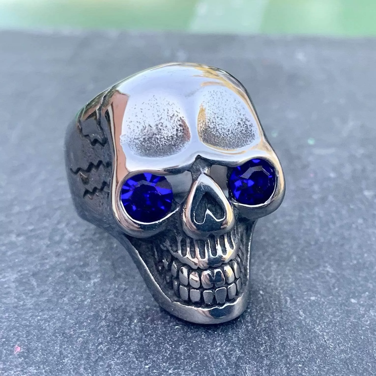 Captain Jack's Blue Eye Skull Ring - R24