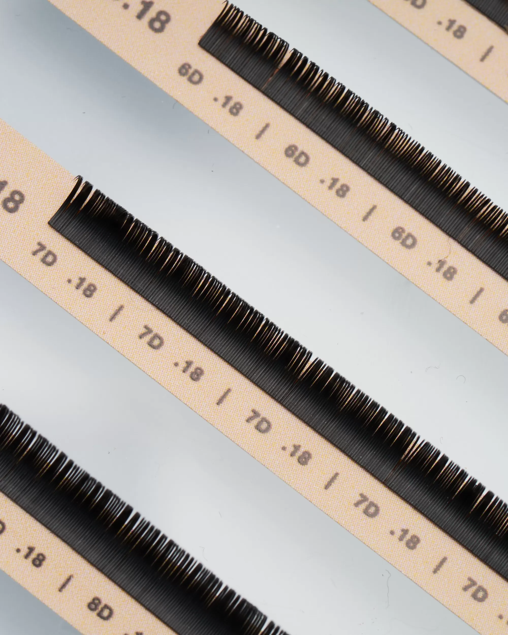 CC-Curl Flat Lashes (Multi-Length Trays)