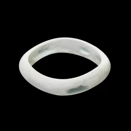 Flores Resin Bangle