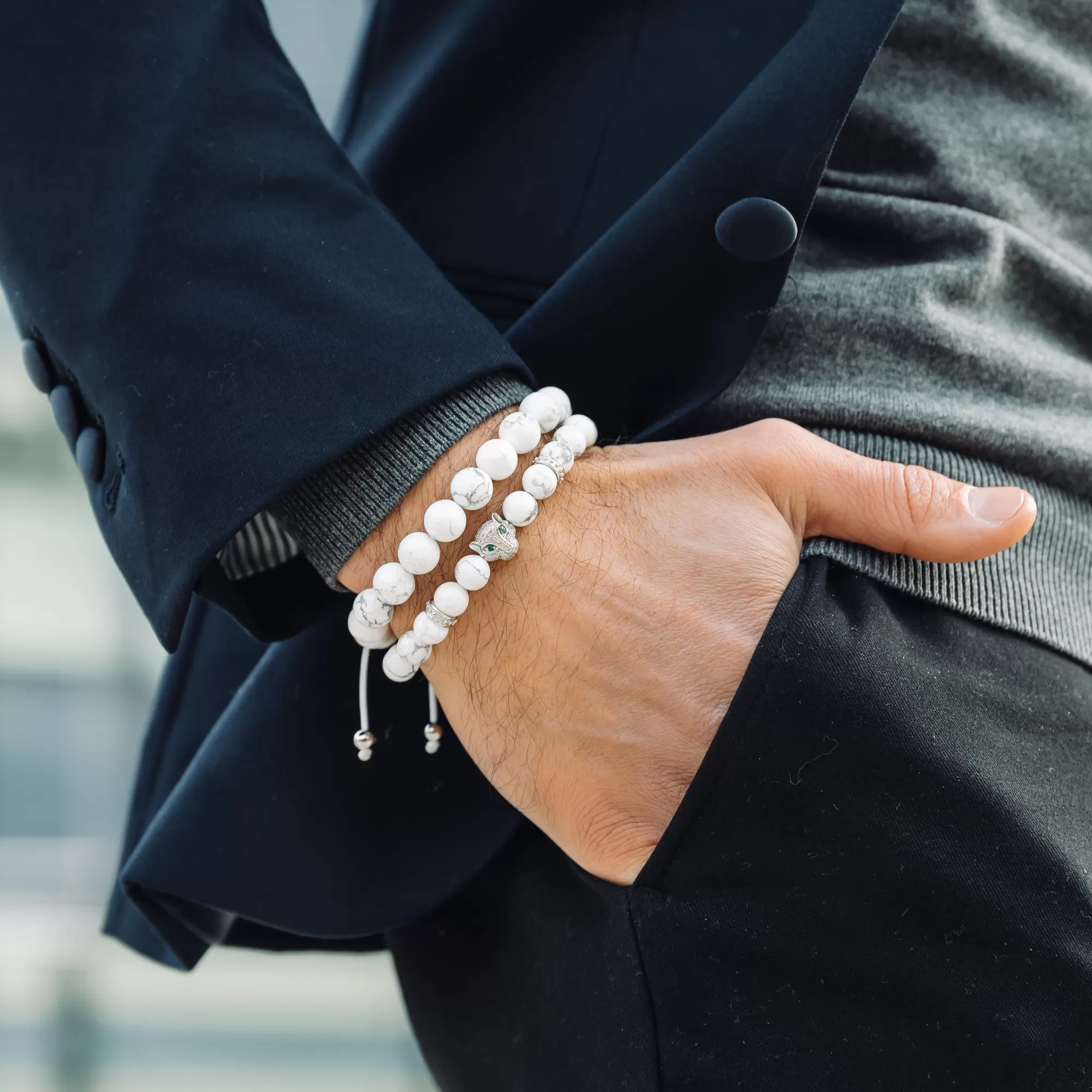 Men's WHITE HOWLITE Bracelet With Silver LEOPARD Head - One Size Fits All