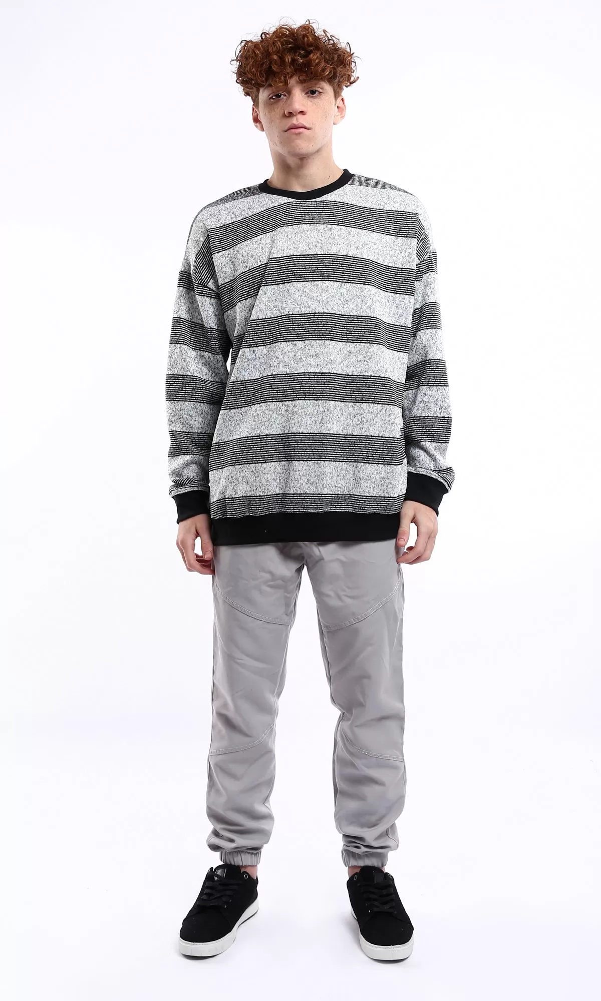 O177883 Long Sleeves Striped Grey & Black Winter Sweatshirt