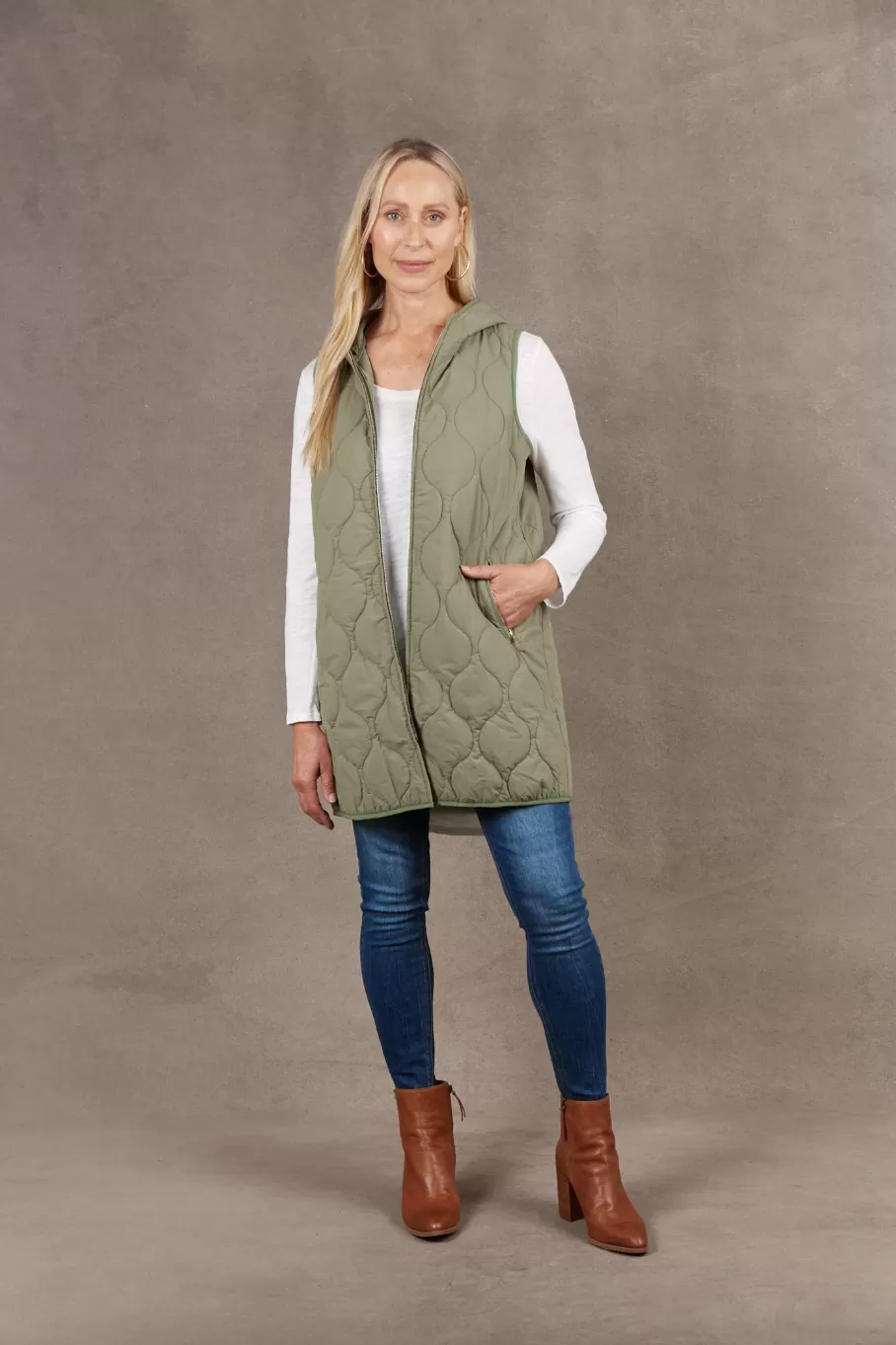 Ribe Vest, Sage